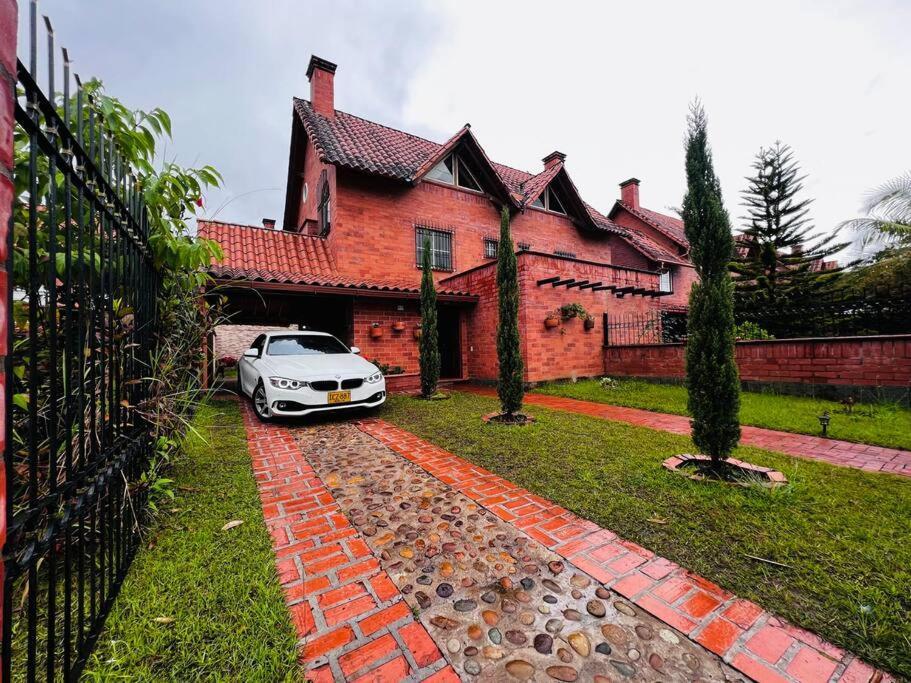 Hermosa Casa , Con Parqueadero En Rionegro Cerca Al Aeropuerto Villa Exterior photo